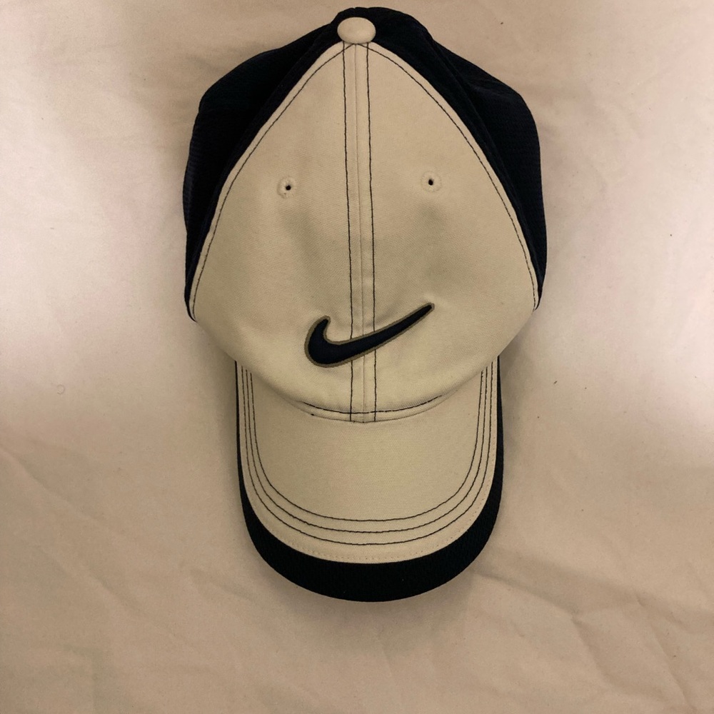 Nike Black and Cream Swoosh Mesh Back Cap